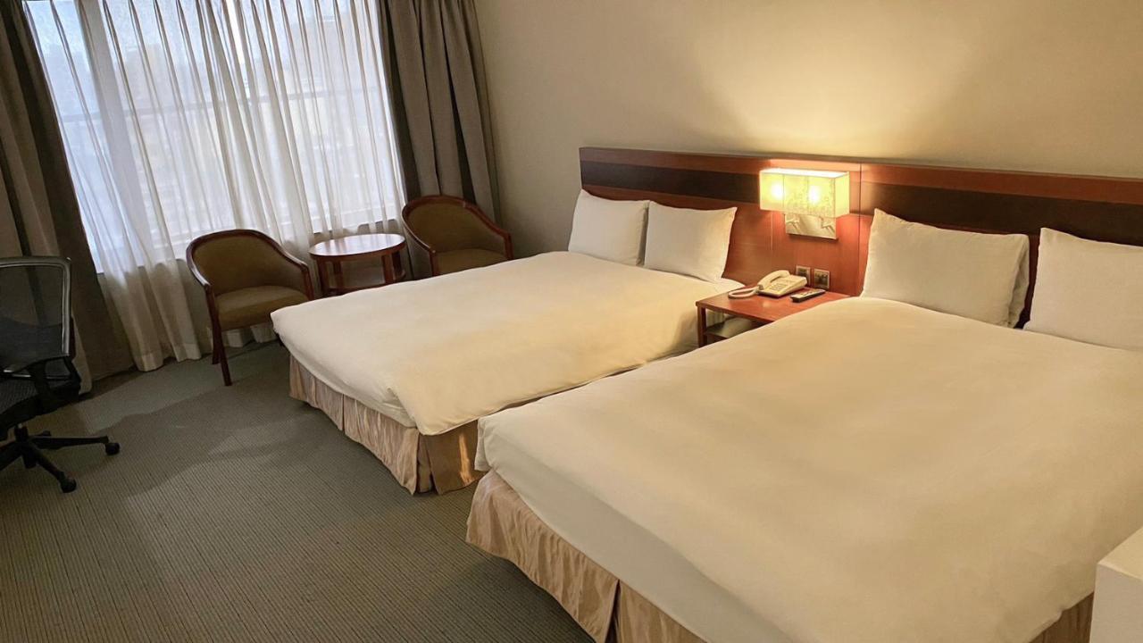 Guide Hotel Hsinchu Zhongyang Экстерьер фото